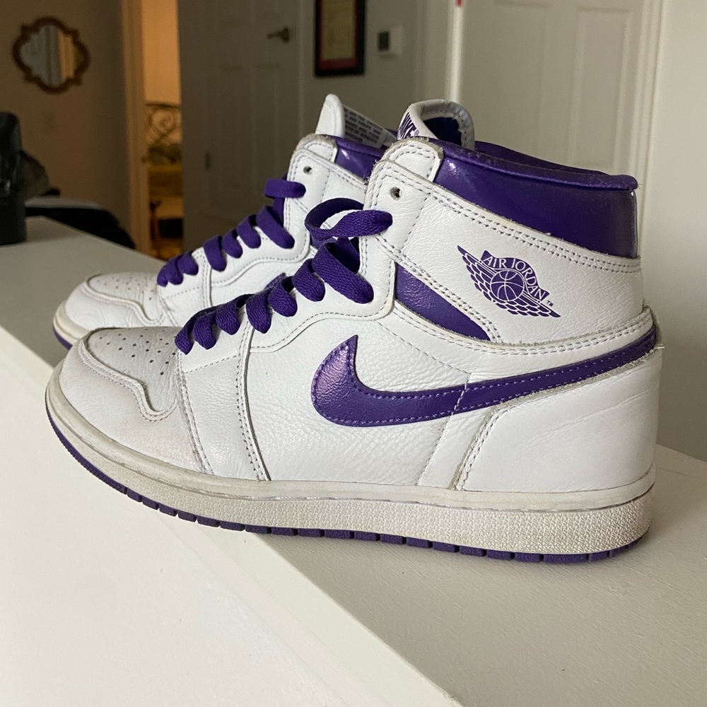 Nike Air Jordan 1 High Court Purple